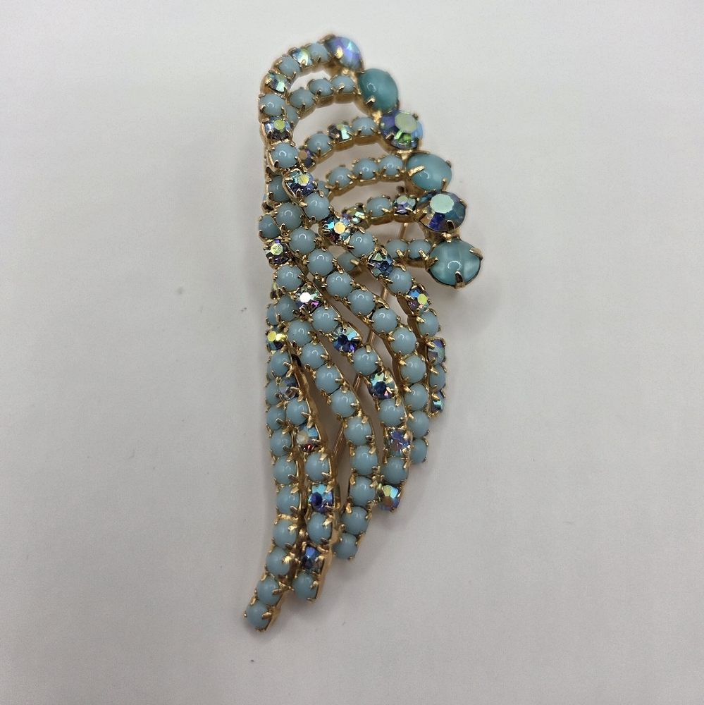 VTG 1960s Blue & Gold AB Rhinestone Wave/Swirl Brooch And Clip Earrings UNSIGNED - Picture 2 of 12
